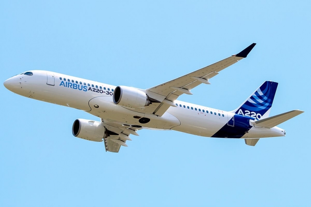 Airbus A220100 Images