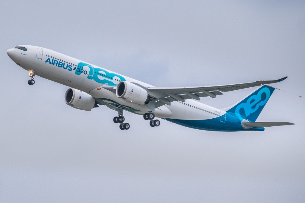 Airbus A330900 Wallpaper