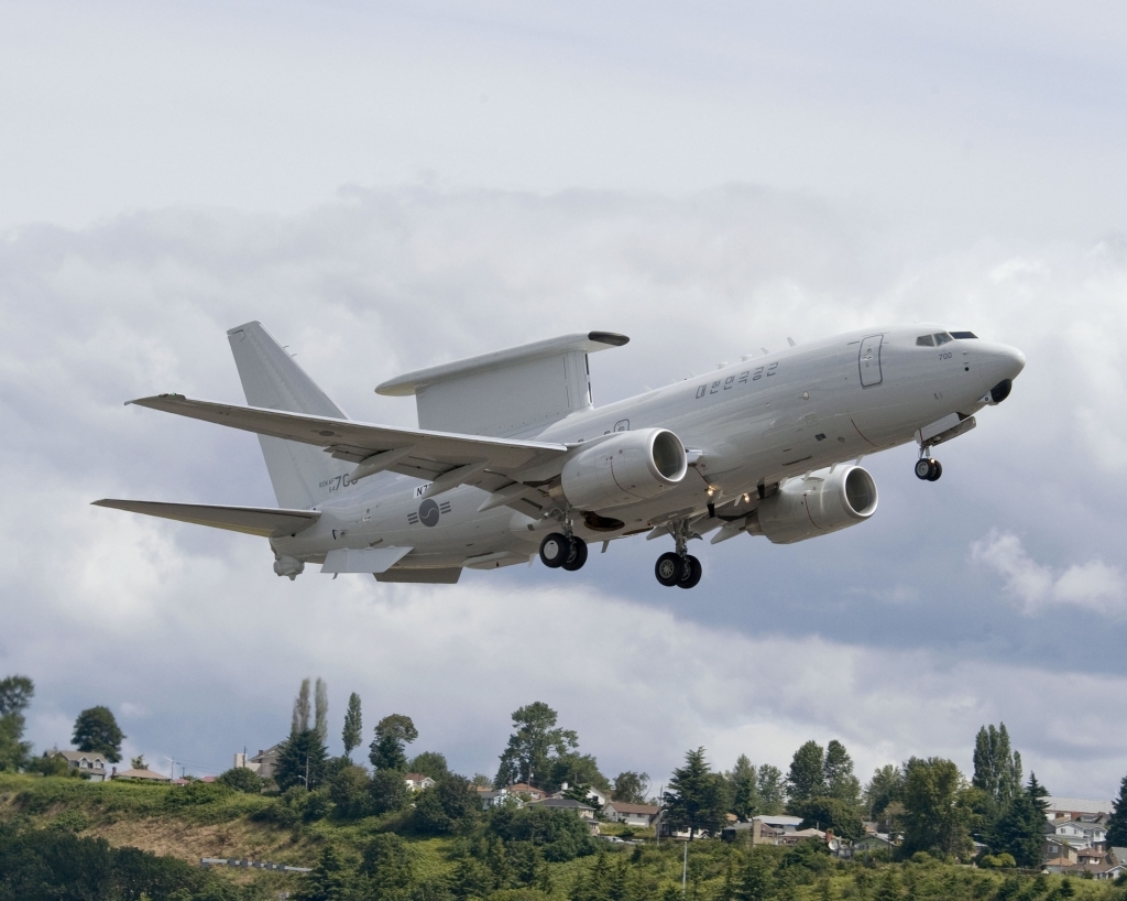 Boeing 737 AEW&C Wedgetail Spy Shots