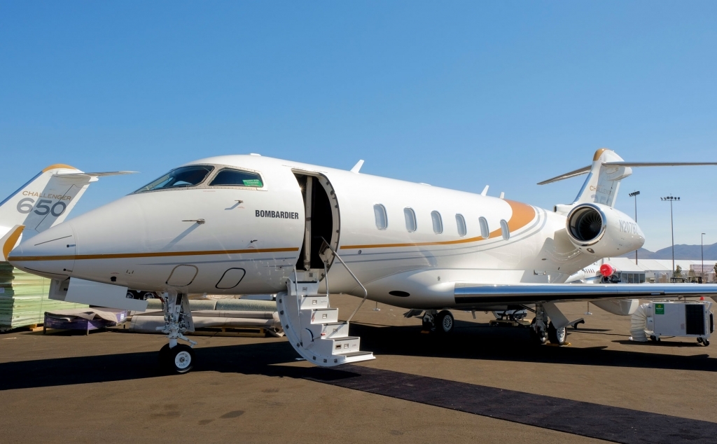 Bombardier Challenger 350 Interior