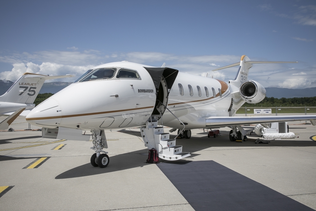 Bombardier Challenger 350 Specs