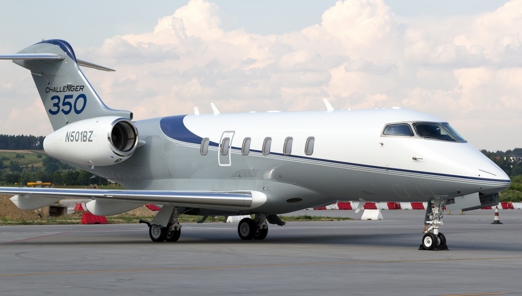 Bombardier Challenger 350 Wallpaper