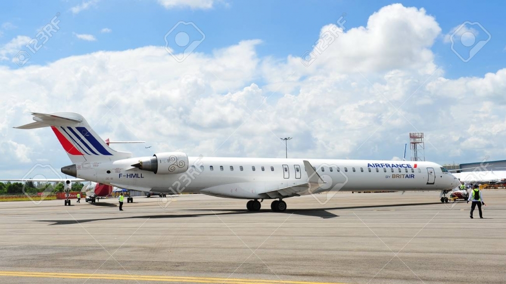 Bombardier CRJ1000 Redesign