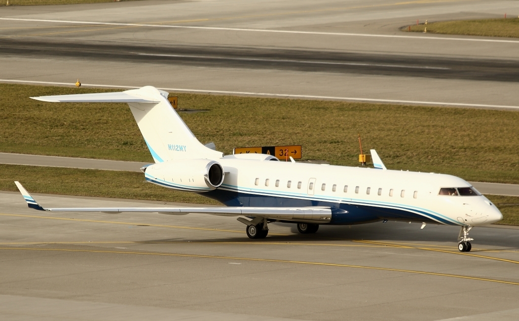 Bombardier Global 6000 Exterior