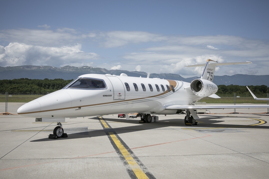 Bombardier Learjet 75 Spy Shots