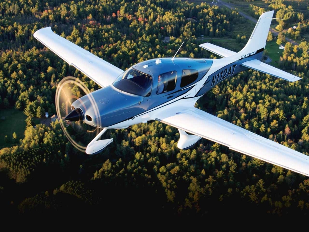 Cirrus SR22 Engine