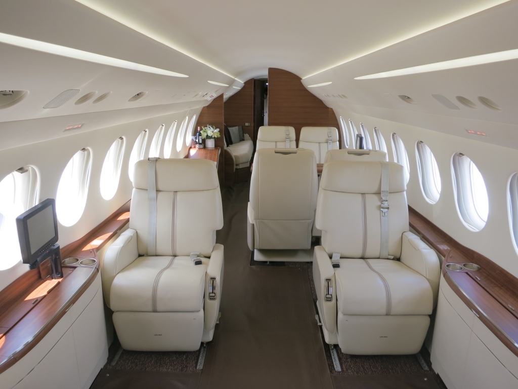 Dassault Falcon 7X Images