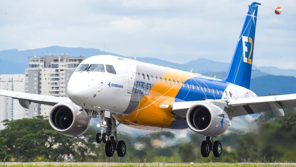 Embraer E175E2 Wallpaper