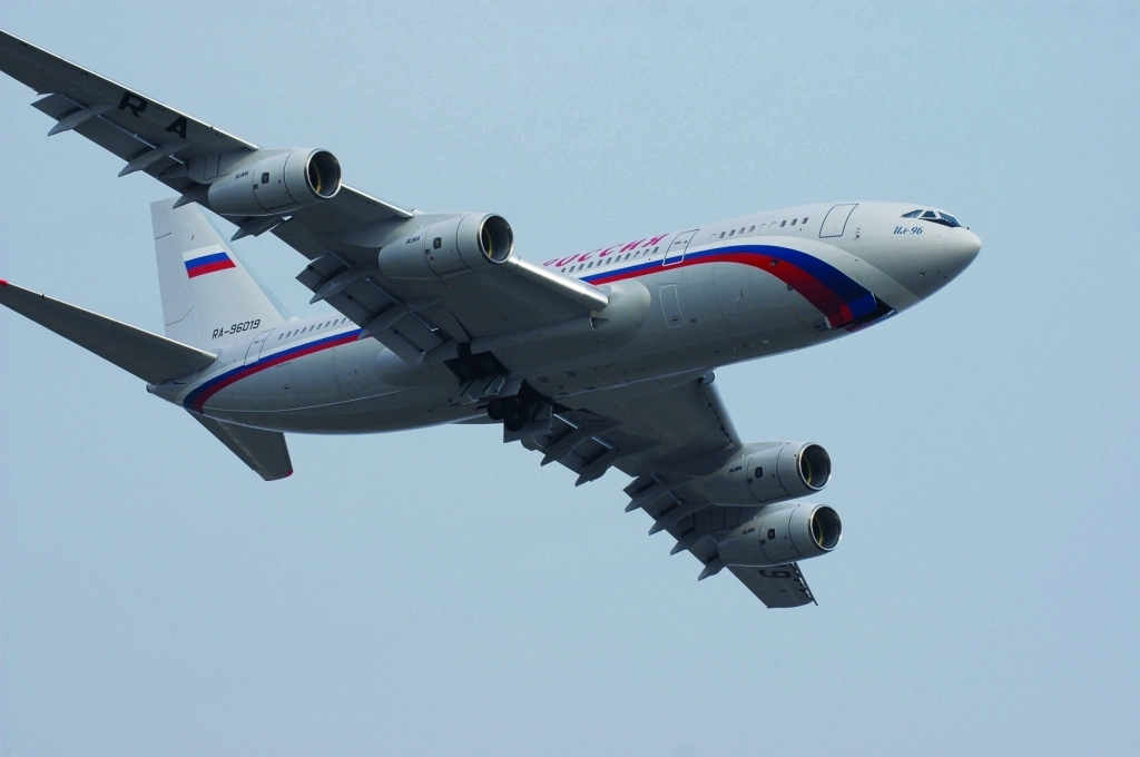 Ilyushin IL96300 Specs