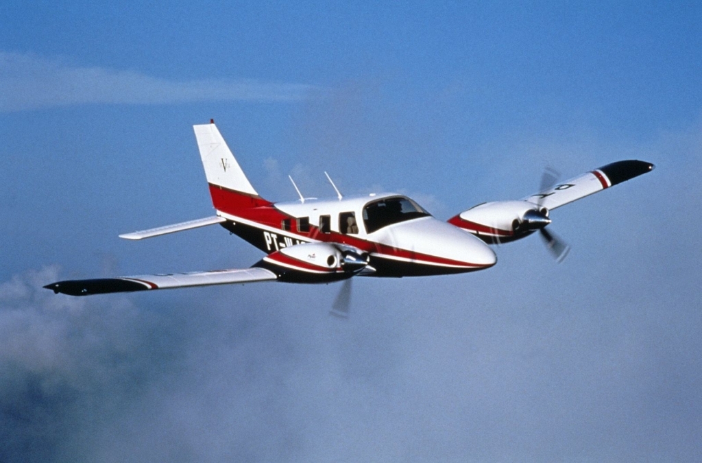 Piper PA34 Seneca V Interior