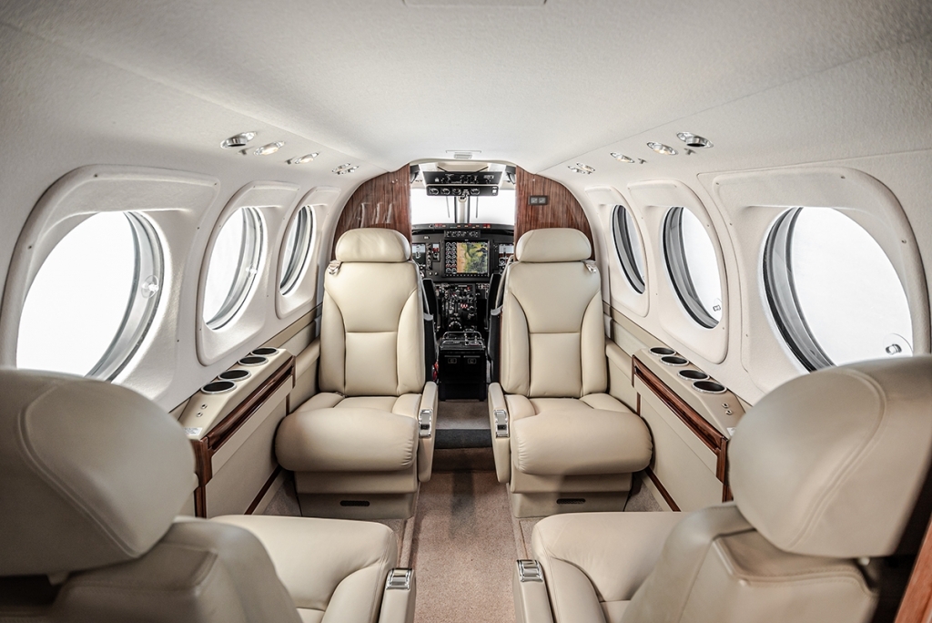 Beechcraft King Air C90GTx Images