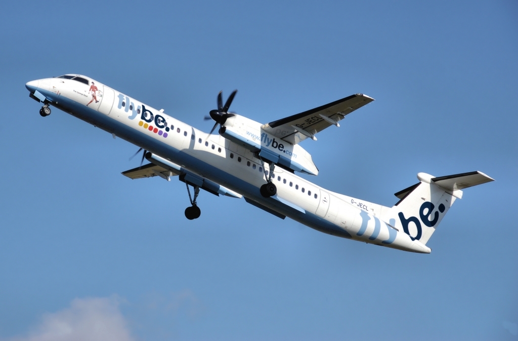 Bombardier Dash 8 Q300 Exterior