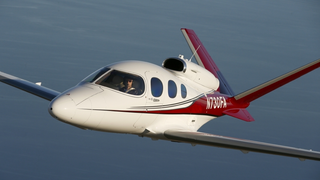 Cirrus Vision SF50 Exterior