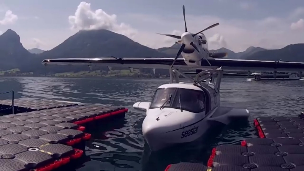 Dornier Seawings Seastar Exterior