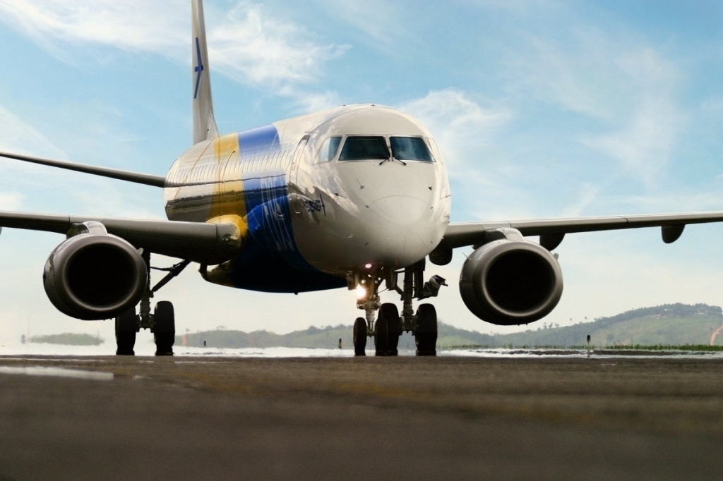Embraer E195 Spy Shots