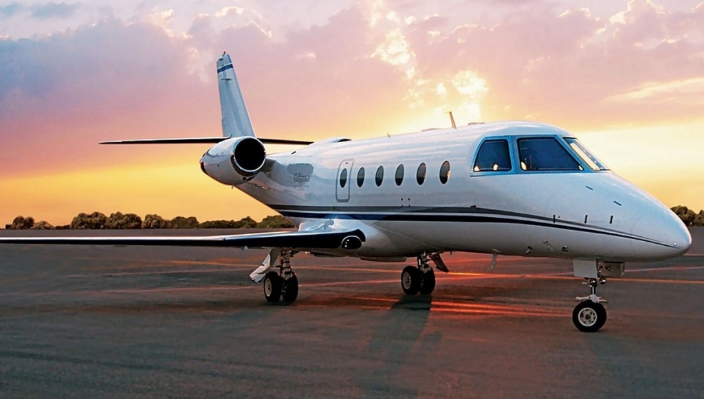 Gulfstream G150 Wallpapers