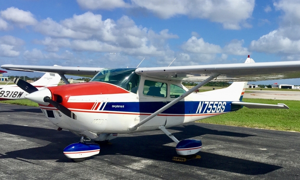 Cessna Skylane Interior