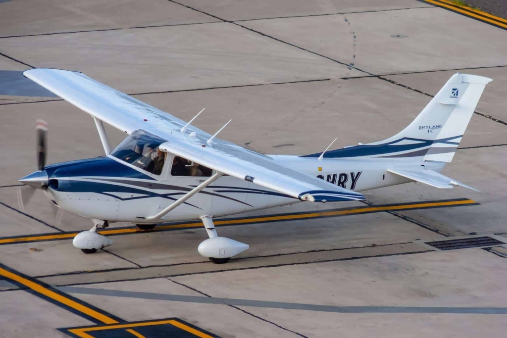 Cessna Skylane Interior