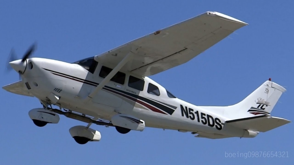 Cessna Turbo Stationair Exterior