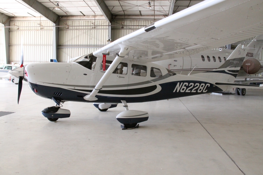Cessna Turbo Stationair Spy Shots