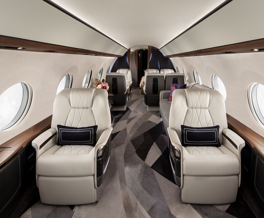 Gulfstream G700 Pictures